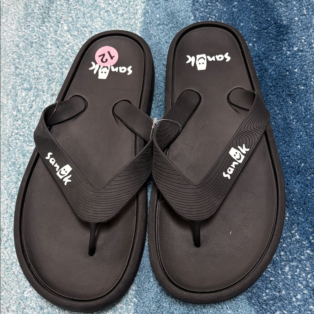 Sanuk New Men’s Flip Flops, Sz 12